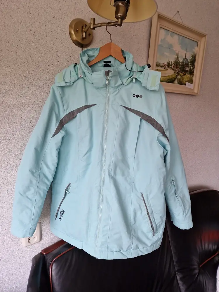 Outdoor/ ski jack 42 mint