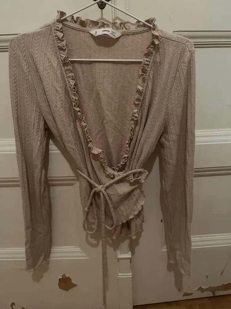 Lindex kietaisupaita