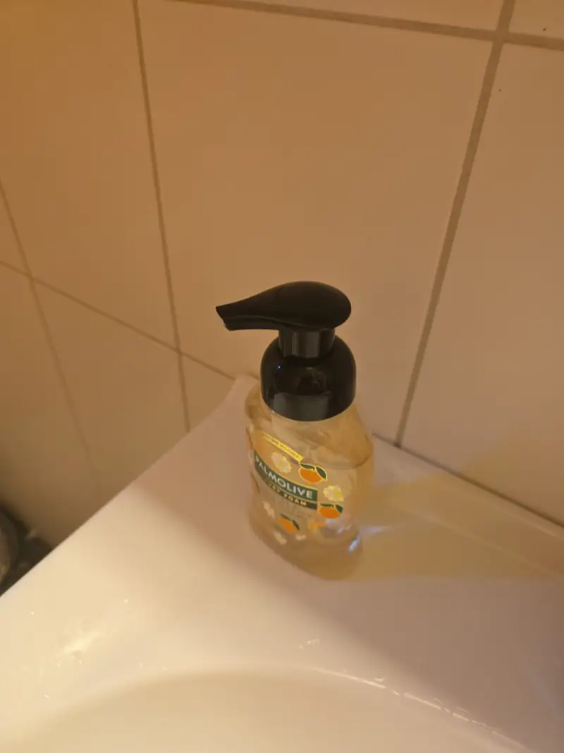 Palmolive Oranssi nestesaippua