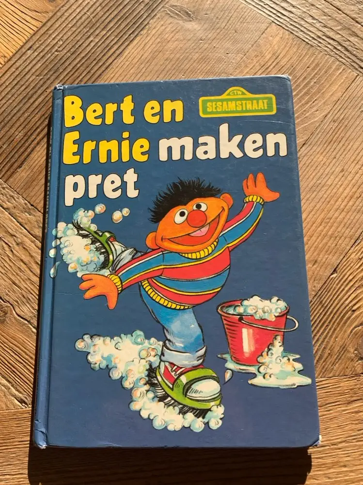 Bert en Ernie maken pret